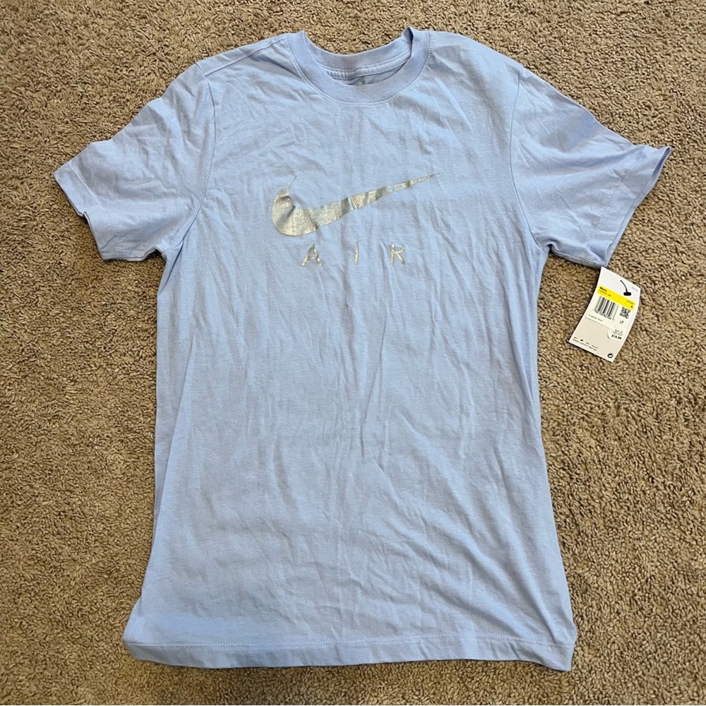 ✨NEW Nike t-Shirt